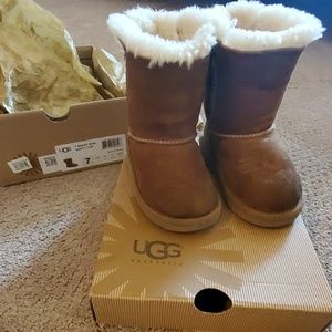 Uggs Bailey bow boots